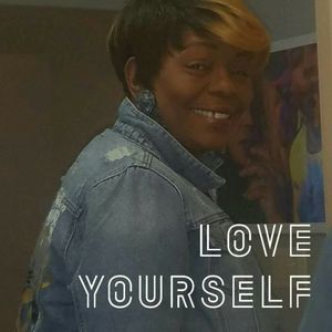 Meet your Posher, Yvetta